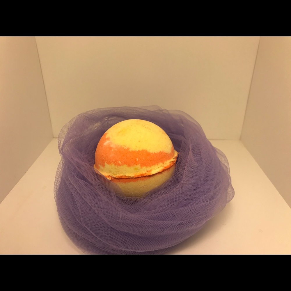Pineapple Mango 8oz Bath Bomb